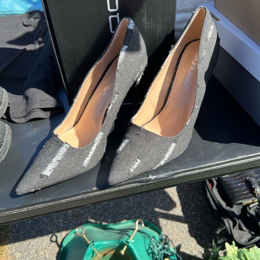 Nica Black and Gray Women's Heels